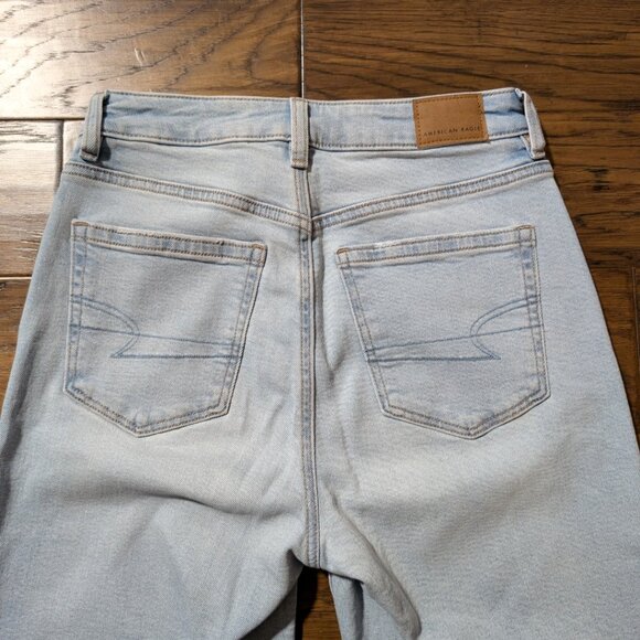 American Eagle mom straight jeans light wash size 2 X-long - Picture 11 of 15